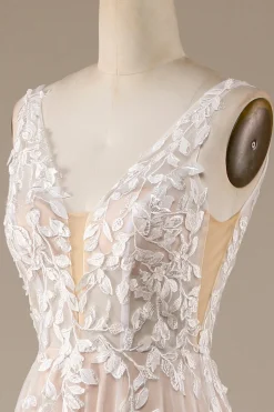 Champagne V-Neck Backless Tule Vestido de Noiva com Renda