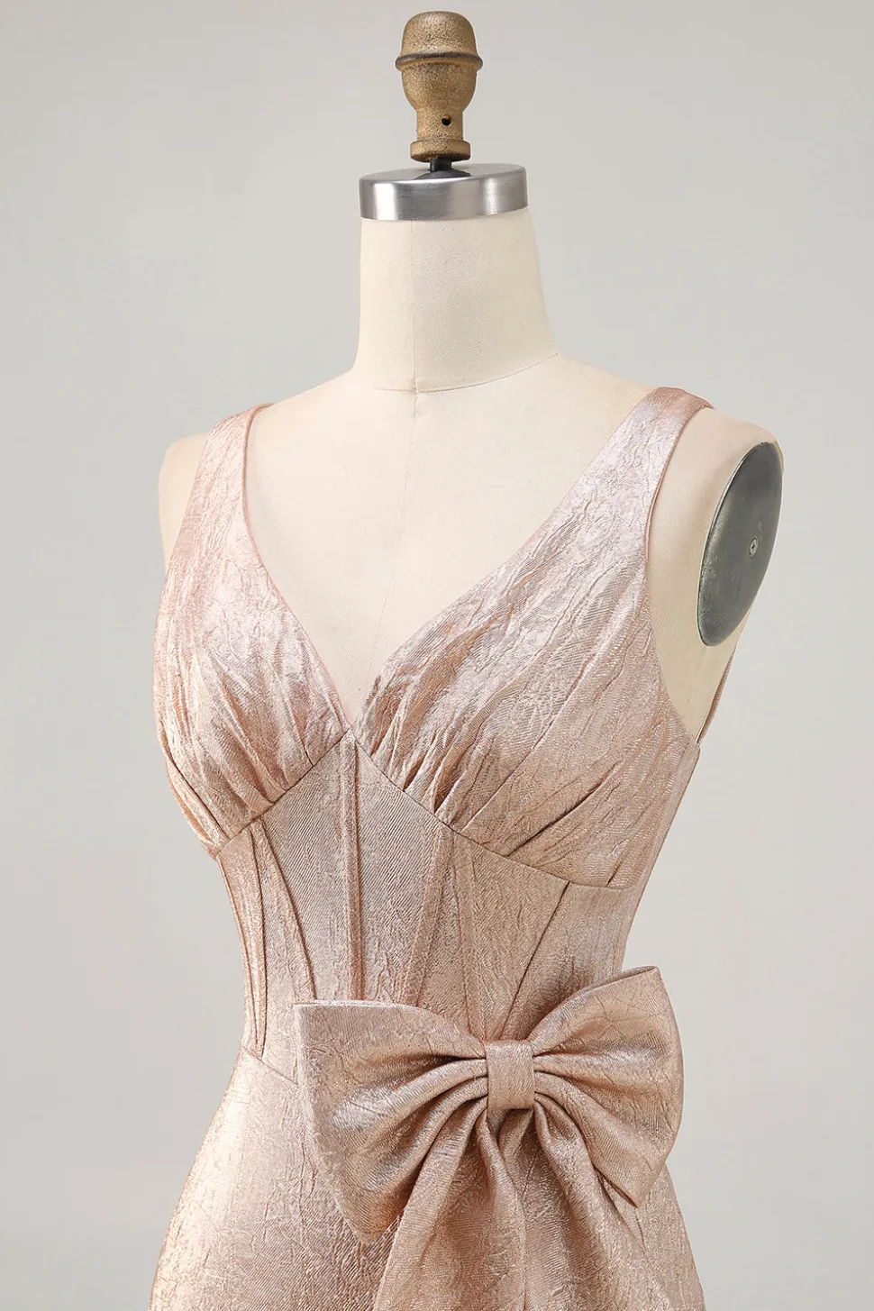 Champanhe Cetim Decote em V Vestido Cocktail com Arco