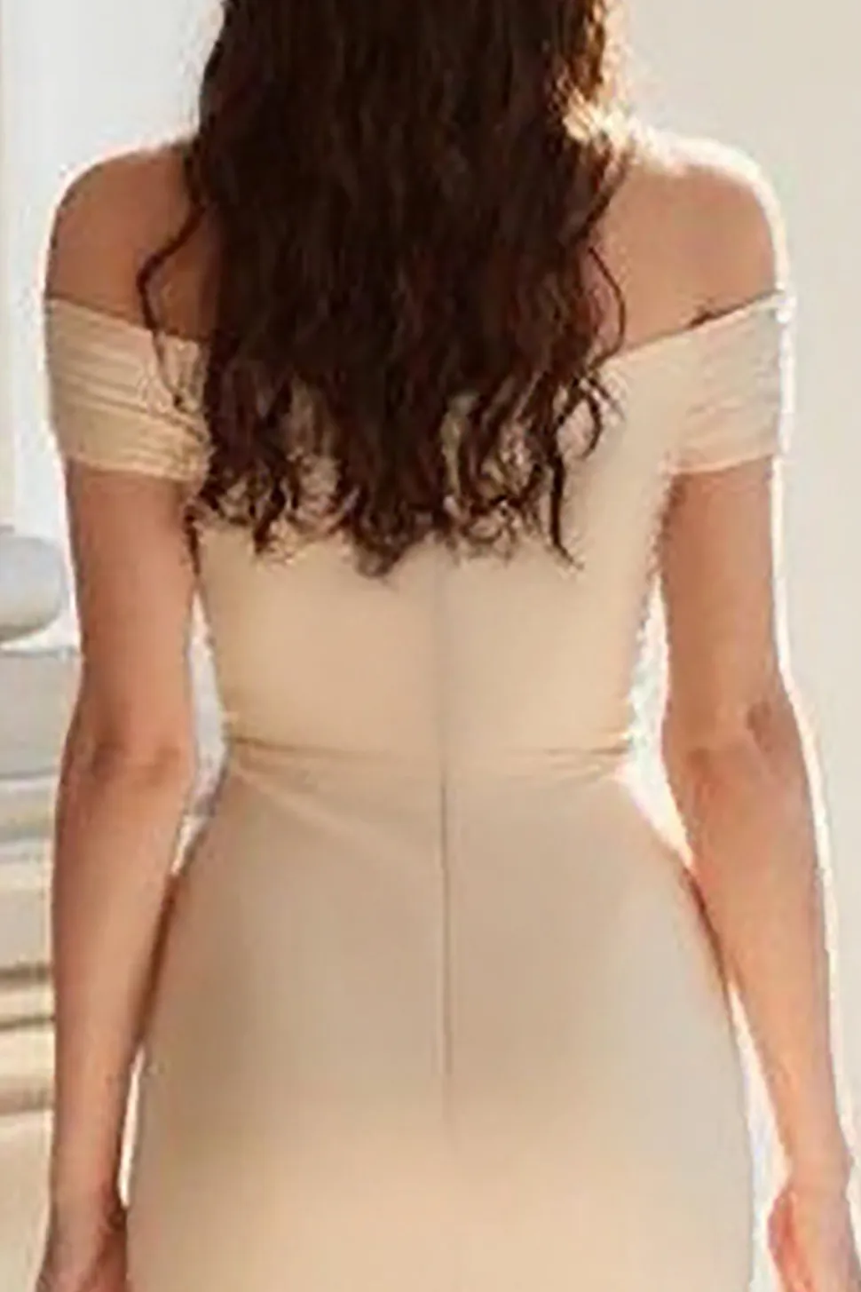 Champanhe fora da bainha de ombro Mãe do vestido de noiva com apliques