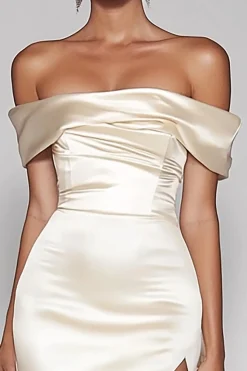 Champanhe Fora do Ombro Cetim Longo Vestido de Baile com Fenda