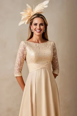 Champanhe Pescoço de Barco Applique Vestido Mae Noiva com Mangas