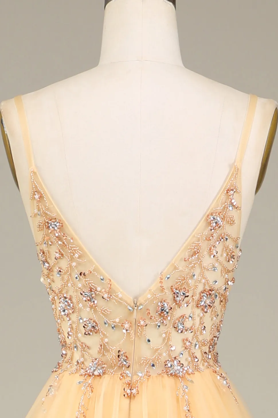 Charmoso A Line Spaghetti Straps Golden Long Prom Dress com Missangas