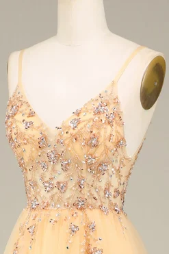 Charmoso A Line Spaghetti Straps Golden Long Prom Dress com Missangas