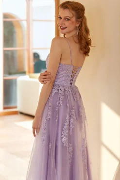 Charmoso um espaguete de linha alças leve roxo longo vestido de baile com apliques