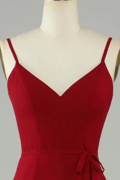 Chiffon Borgonha Esparguete Correias Vestido Longo Madrinha com Folhos