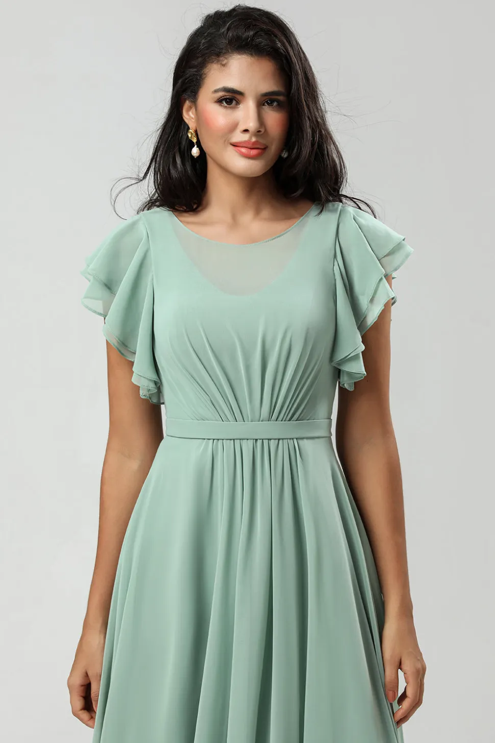 Chiffon Uma linha vestido verde dama de honra com plissado
