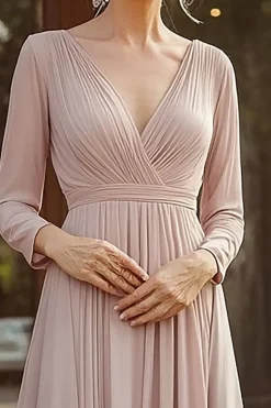 Chiffon V Pescoço Champagne Mãe do Vestido de Noiva com 3/4 Mangas
