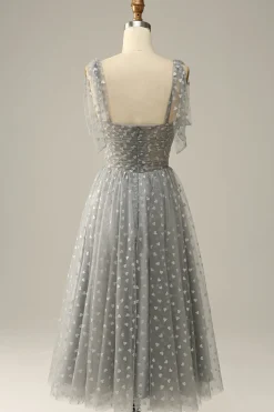 Cintas de espaguete cinza vestido de baile