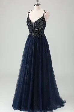 Cintas de Espaguete Marinho Brilhantes Um Vestido de Baile de Formatura Longo da Linha com Sequins