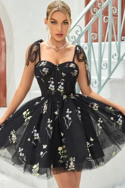 Cintas de Espaguete Preto Vestido de Cocktail Apliques