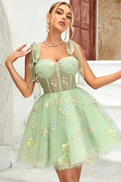 Cintas de Espaguete Preto Vestido de Cocktail Apliques