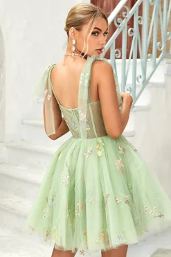 Cintas de Espaguete Preto Vestido de Cocktail Apliques