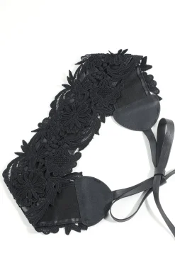 Cinto Elegante com Apliques