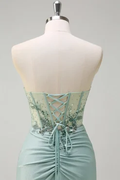 Cinza brilhante verde sereia sem alças espartilho de lantejoulas Ruched longo vestido de baile com fenda