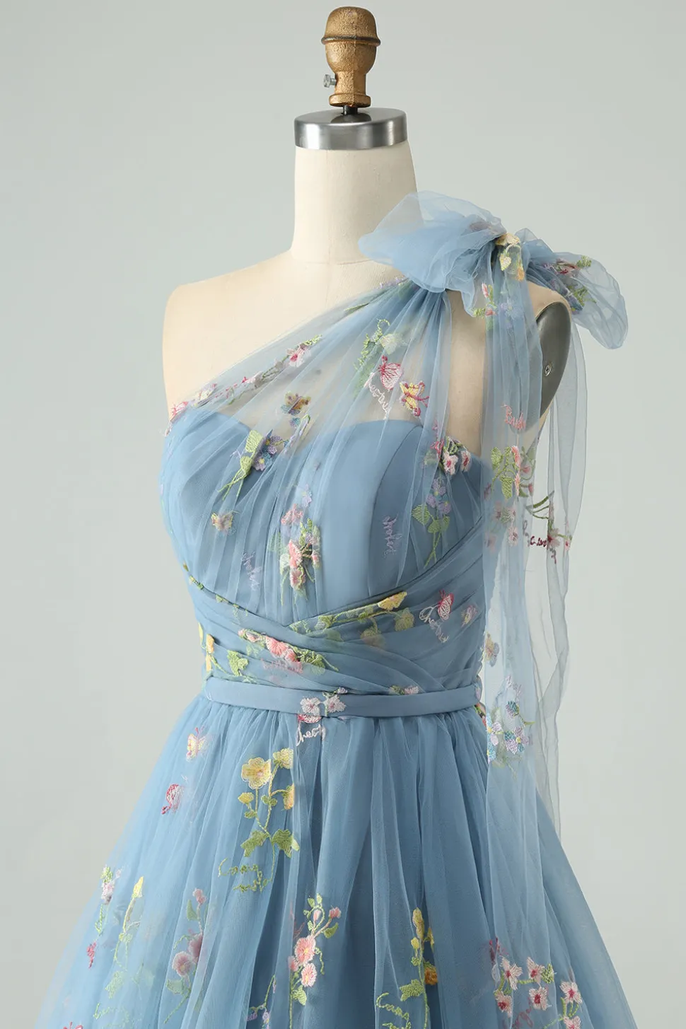 Cinzento Azul Uma Linha Um Ombro Tule Vestido Curto Homecoming com Bordado Floral