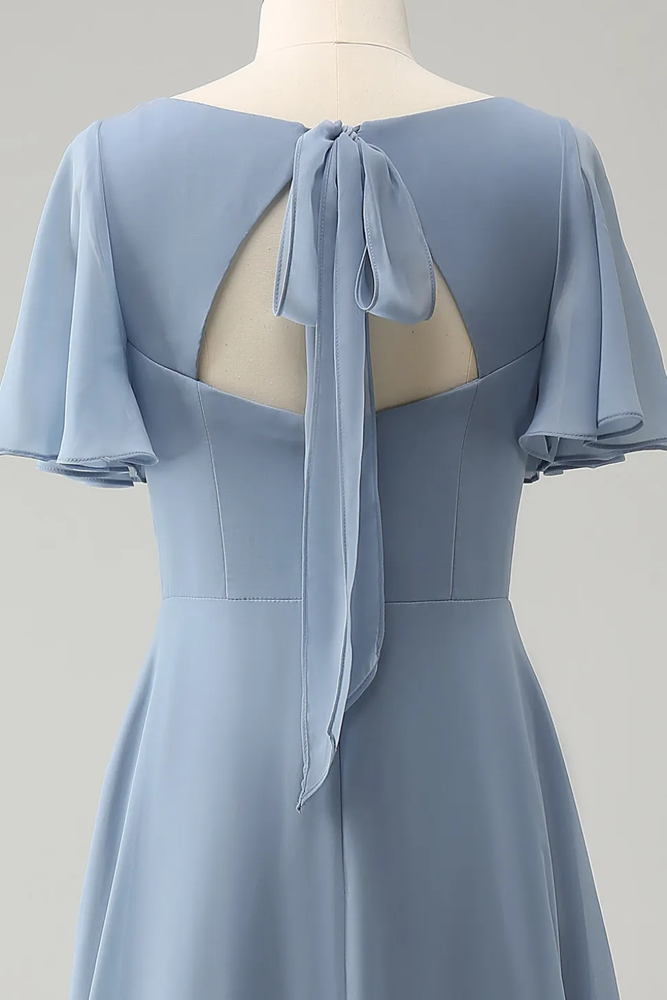 Cinzento Azul V-Neck Puff Chiffon Long Vestido de Dama de Honra com Hollow out Back