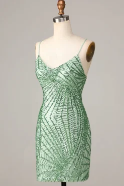 Club Chic Bainha Esparguete Alças Verde Sequins Short Homecoming Dress com Criss Cross Back