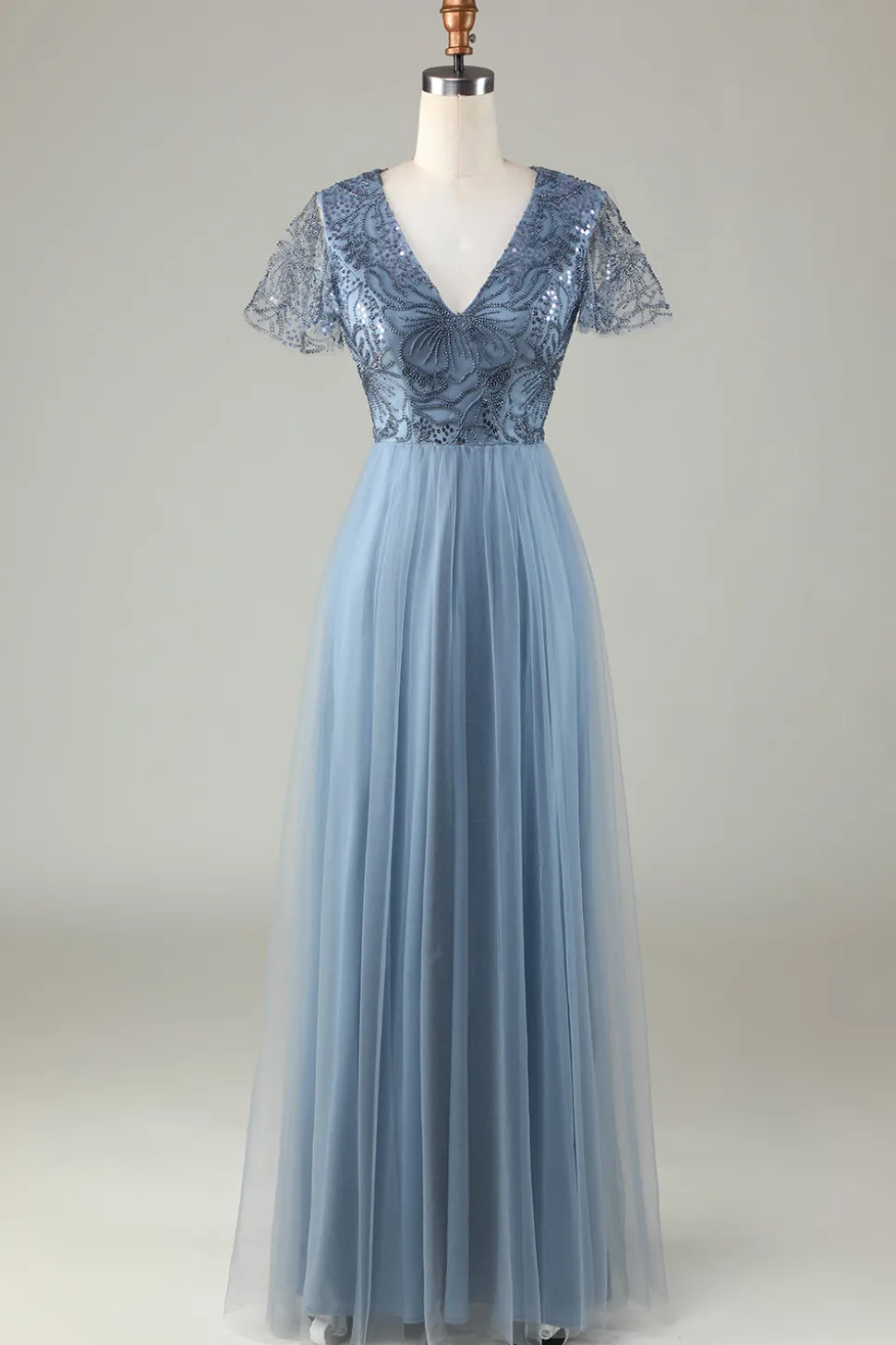 Confiantemente Carismático Uma Linha V Pescoço Dusty Blue Long Vestido de Dama de Honra com Missangas