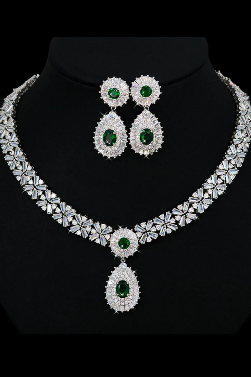 Conjunto de joias de colar de cristal azul real