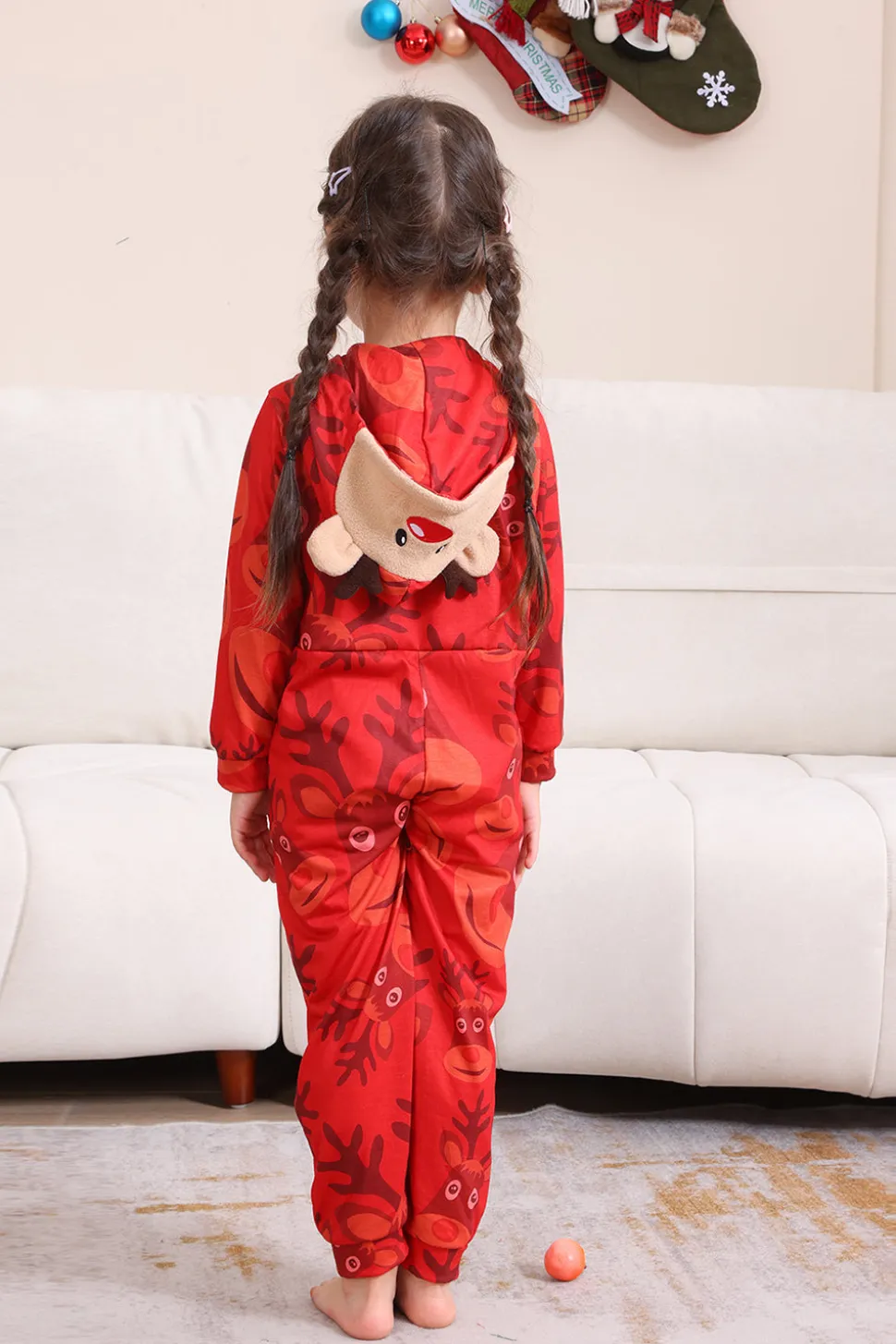 Conjunto de pijama familiar com capuz padrão vermelho
