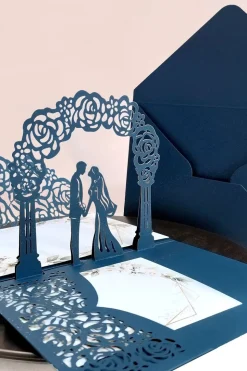 Convite de casamento personalizado da Marinha oca com RSVP