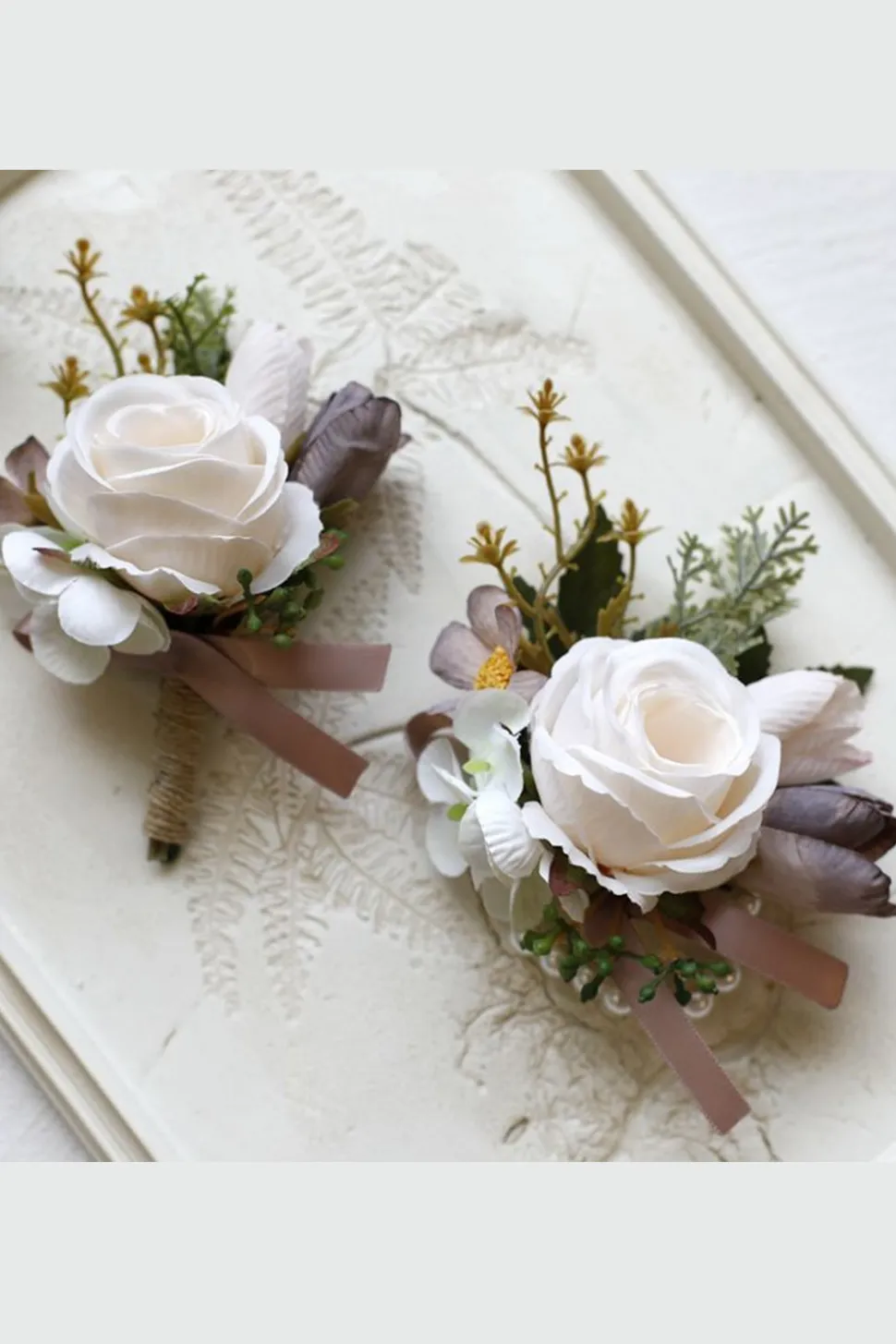 Corsage de pulso de baile de damasco e Boutonniere masculino para casamento