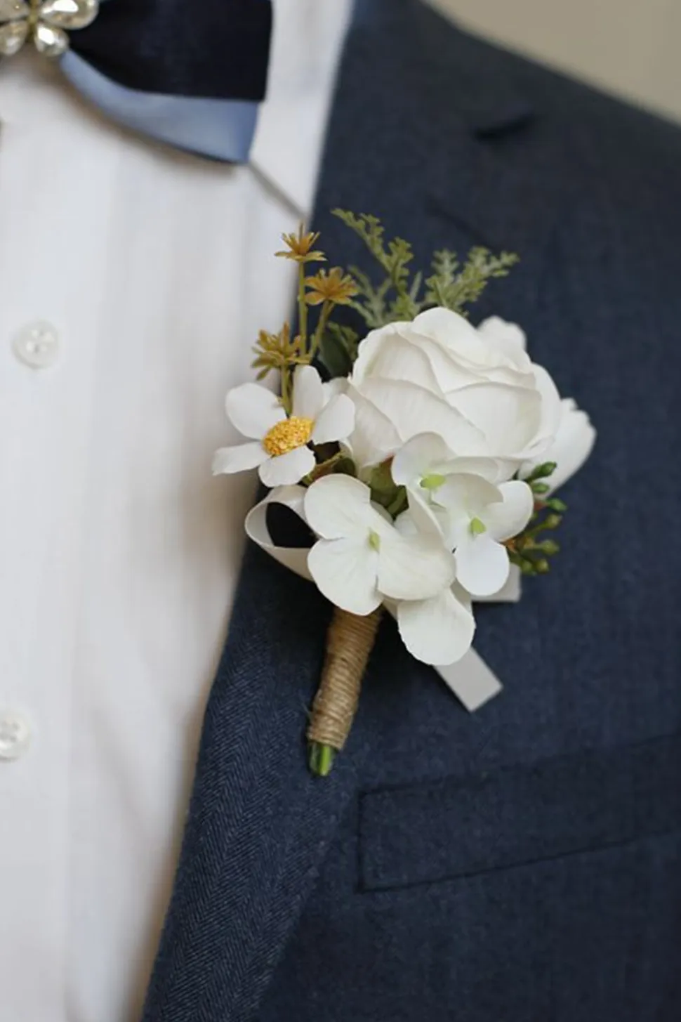 Corsage de pulso de baile de damasco e Boutonniere masculino para casamento