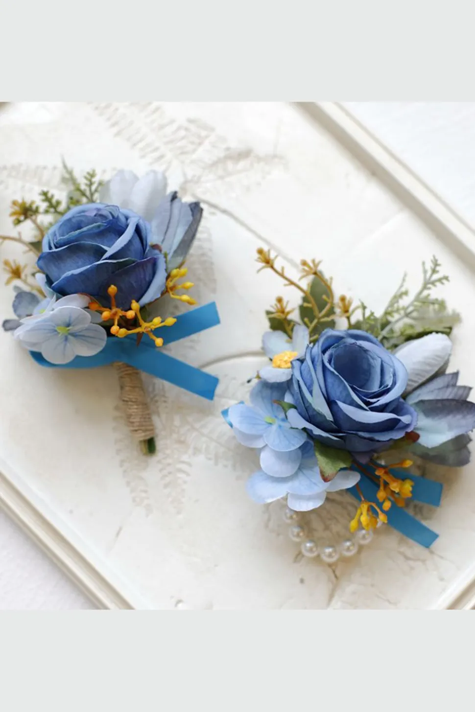 Corsage de pulso de baile de damasco e Boutonniere masculino para casamento