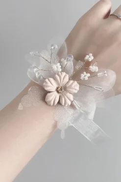 Corsage de pulso de casamento blush com frisos