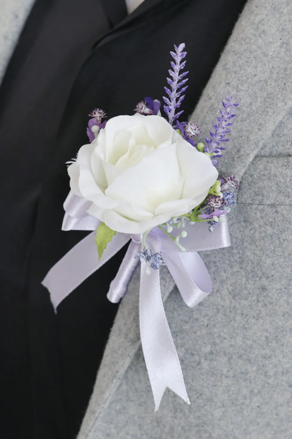 Corsage de pulso de rosa de marfim e conjunto de homens Boutonniere para festa de casamento de baile