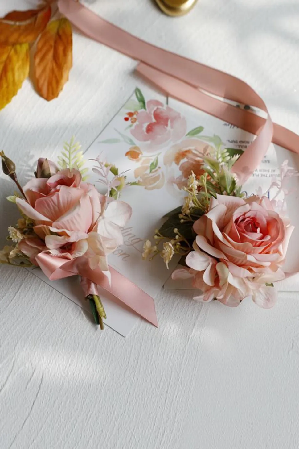 Corsage de pulso elegante Blush Prom e Boutonniere masculino para festa de casamento