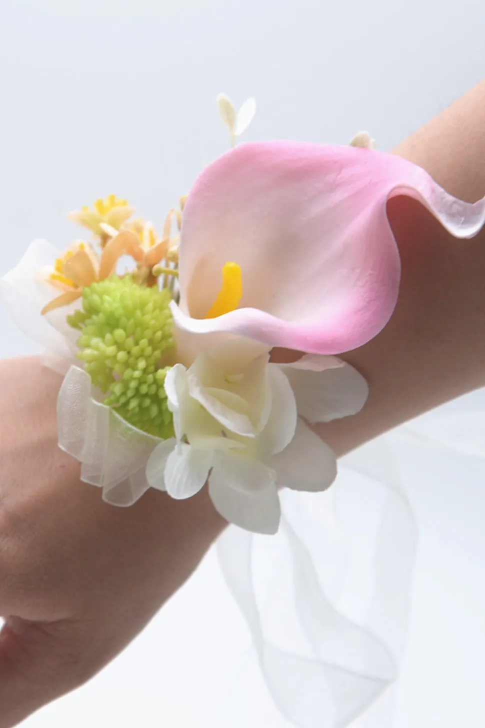 Corsage de pulso rosa para dama de honra