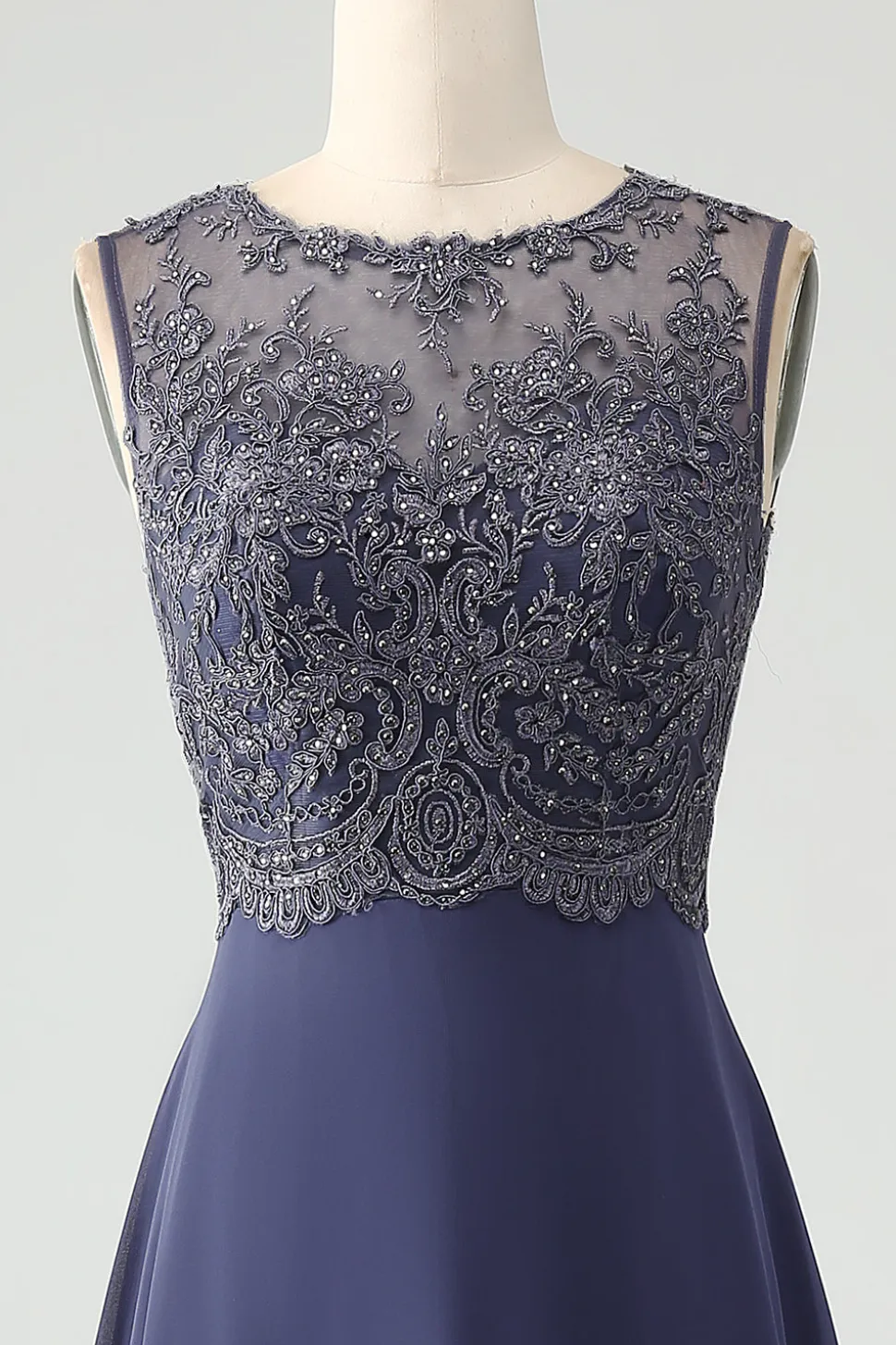 Crepúsculo brilhante uma linha frisada mãe de vestido de noiva com xaile