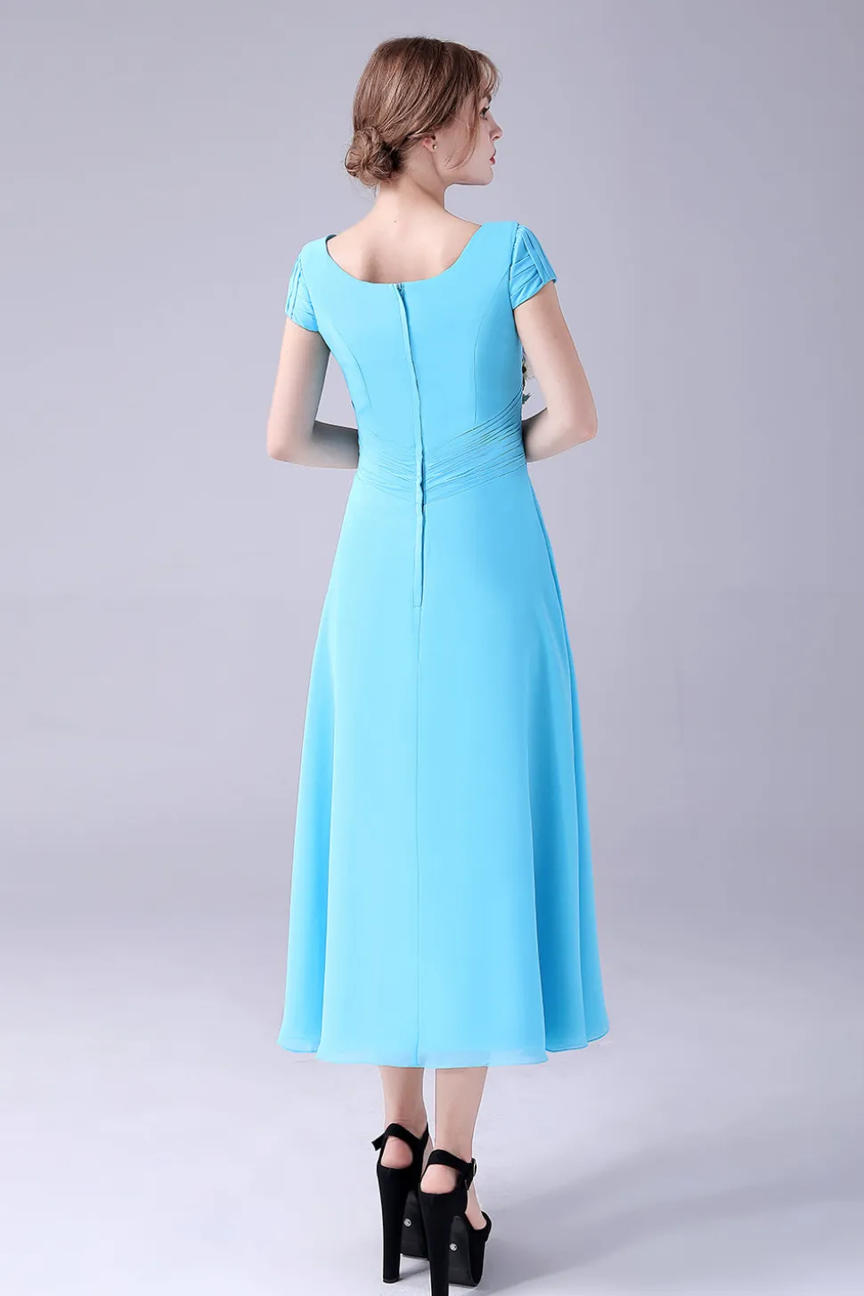 Céu Azul A-Line Pescoço Quadrado Mãe Do Vestido De Noiva Com Plissado