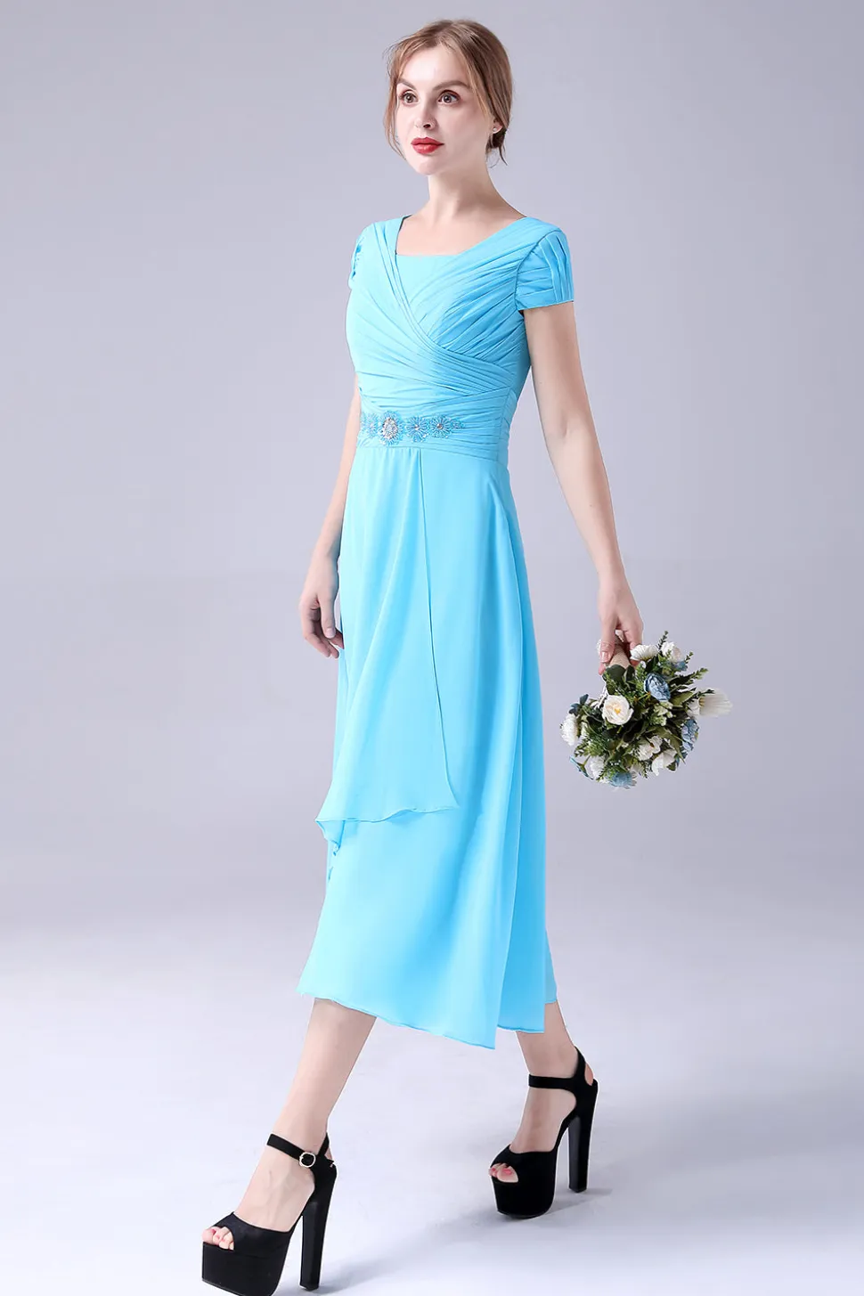 Céu Azul A-Line Pescoço Quadrado Mãe Do Vestido De Noiva Com Plissado