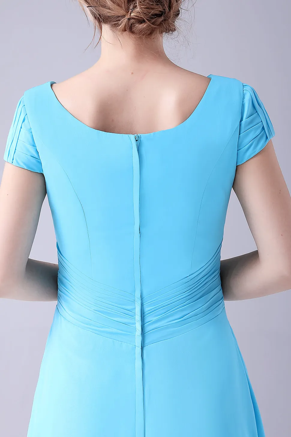 Céu Azul A-Line Pescoço Quadrado Mãe Do Vestido De Noiva Com Plissado