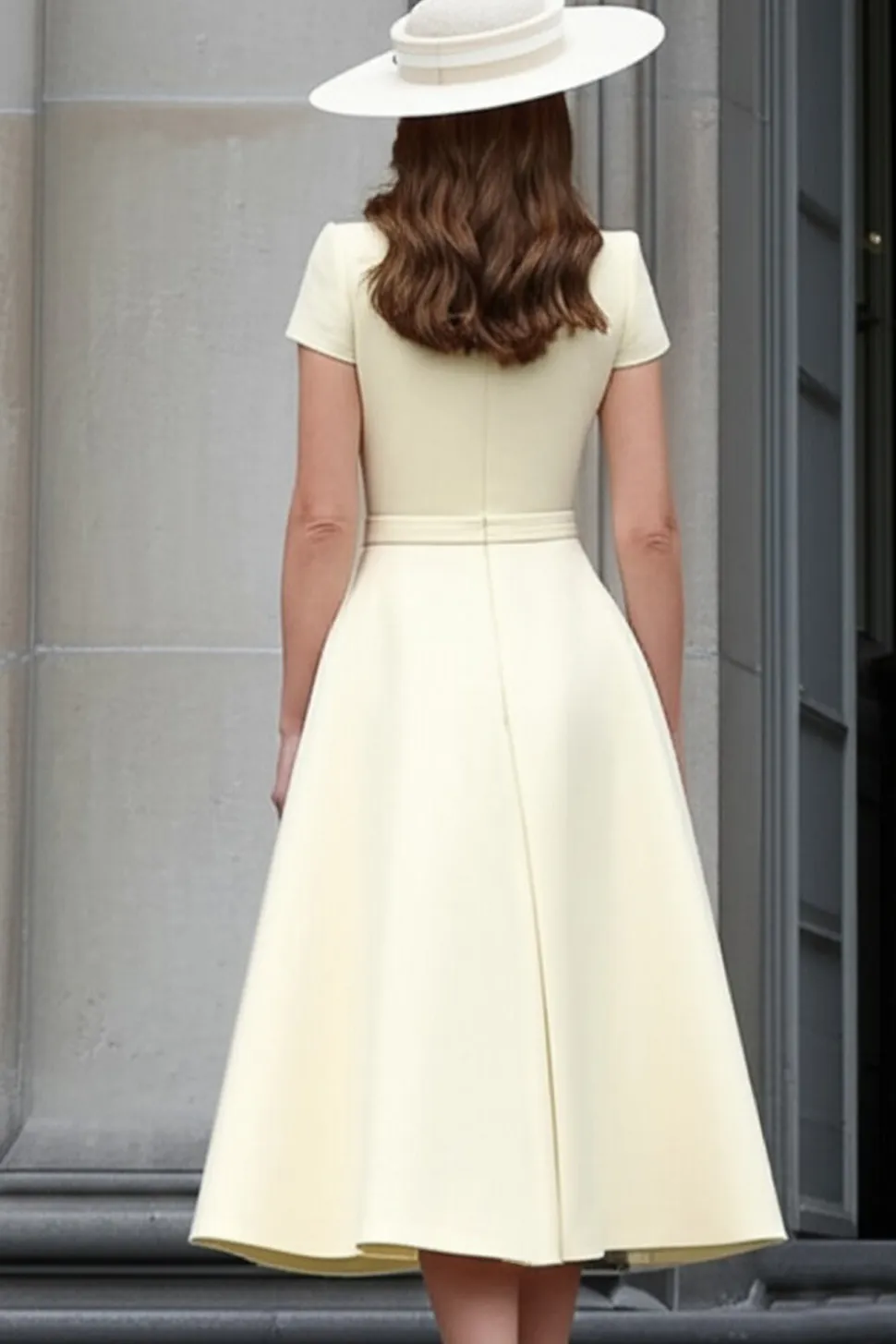 Daffodil A Line Boat Neck Vintage Cetim Long Work Dress