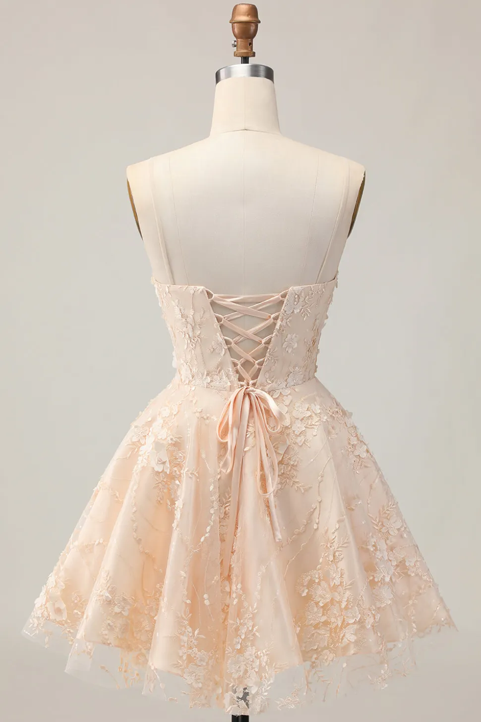 Damasco Uma Linha Esparguete Correias Vestido Curto Homecoming Floral com Apliques