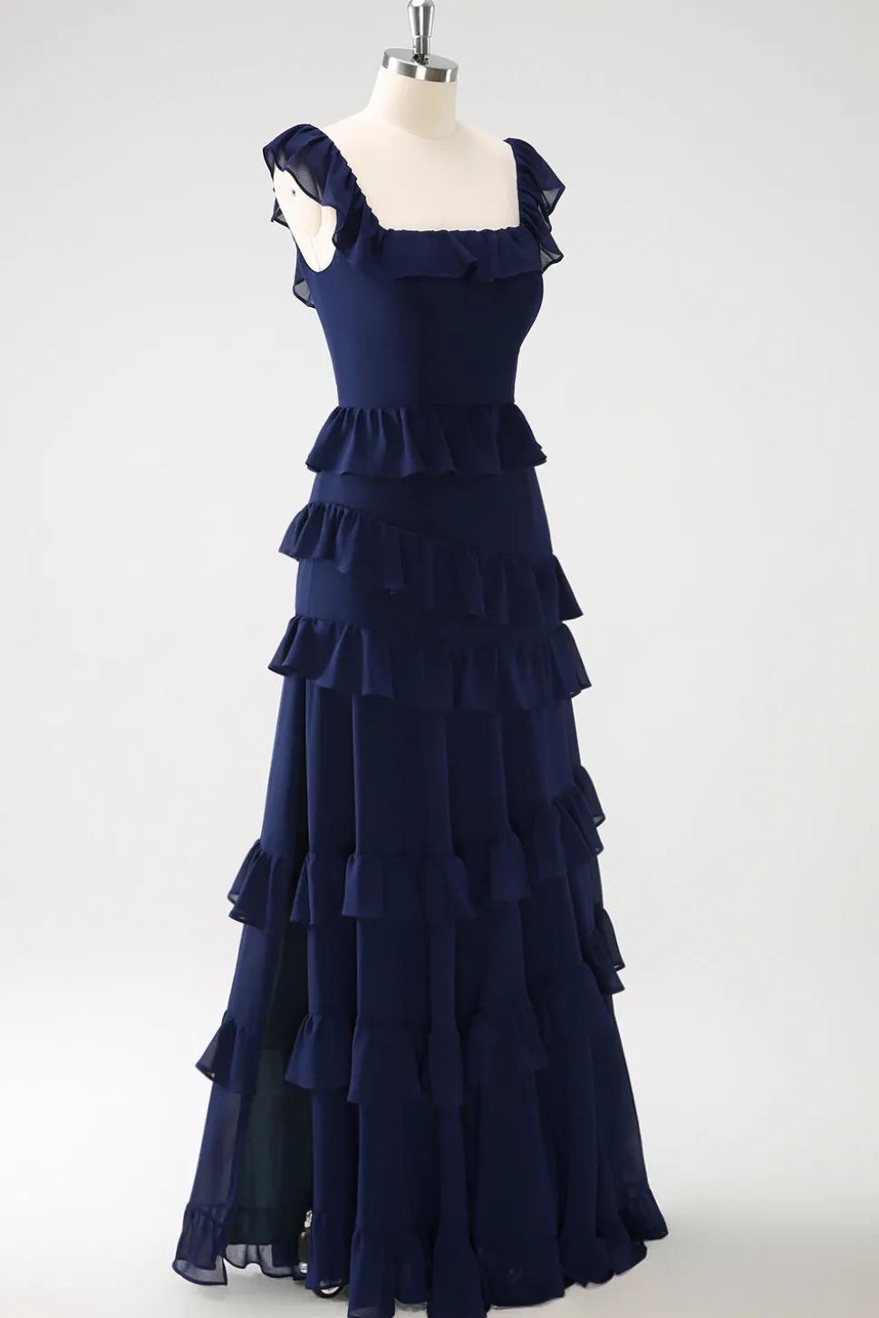 Dark Navy A-Line Tiered Chiffon Vestido de Dama de Honra Longo