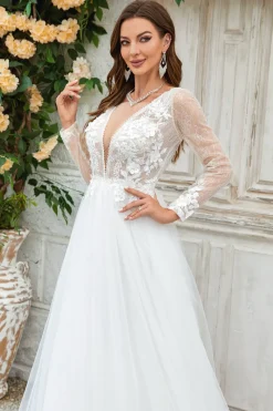 Deep V-Neck Marfim Tule Varredura Trem Vestido de Noiva com Renda