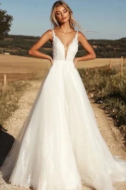 Delicado Marfim V Pescoço Tule Uma Linha Renda Applique Vestido de Noiva