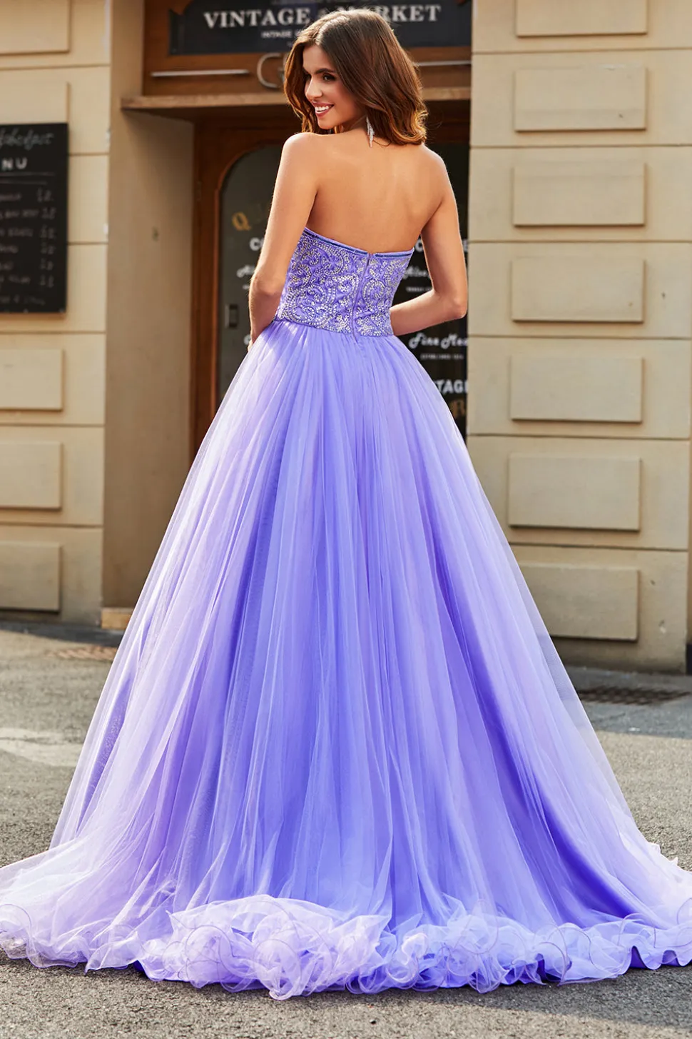 Deslumbrante uma linha sem alças Lilás vestido longo baile de formatura com missangas