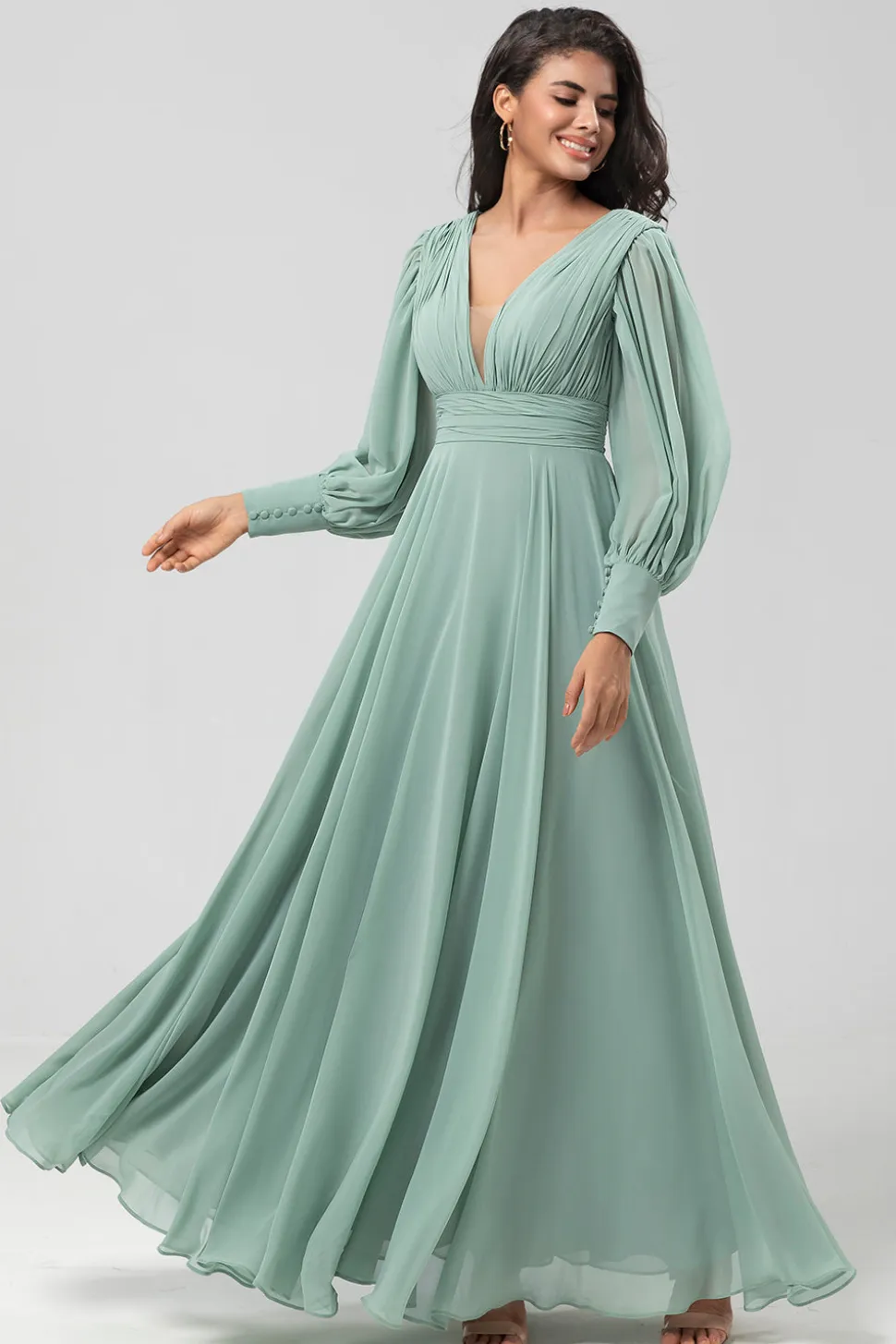Destacável mangas compridas Chiffon vestido verde dama de honra com pregado