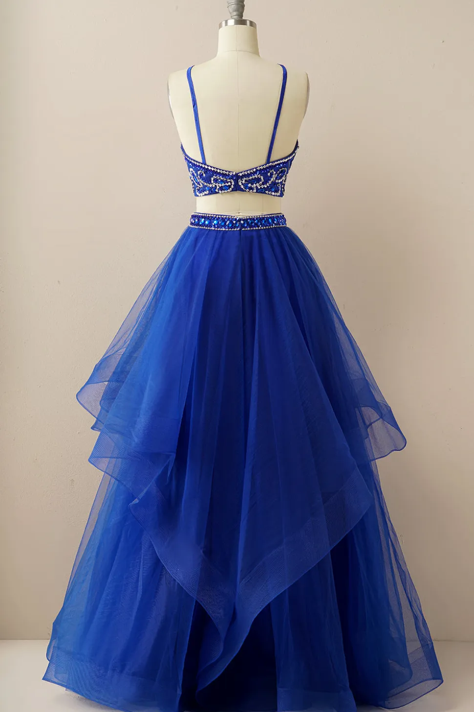 Duas peças Halter Beaded Vestido de baile