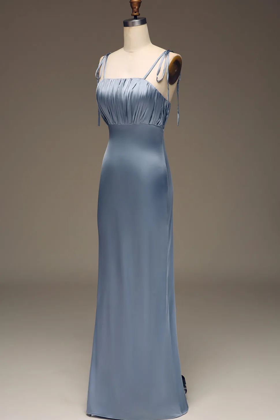 Dusty Blue Espaghetti Correias Bainha Cetim Vestido de Dama de Honra plissado
