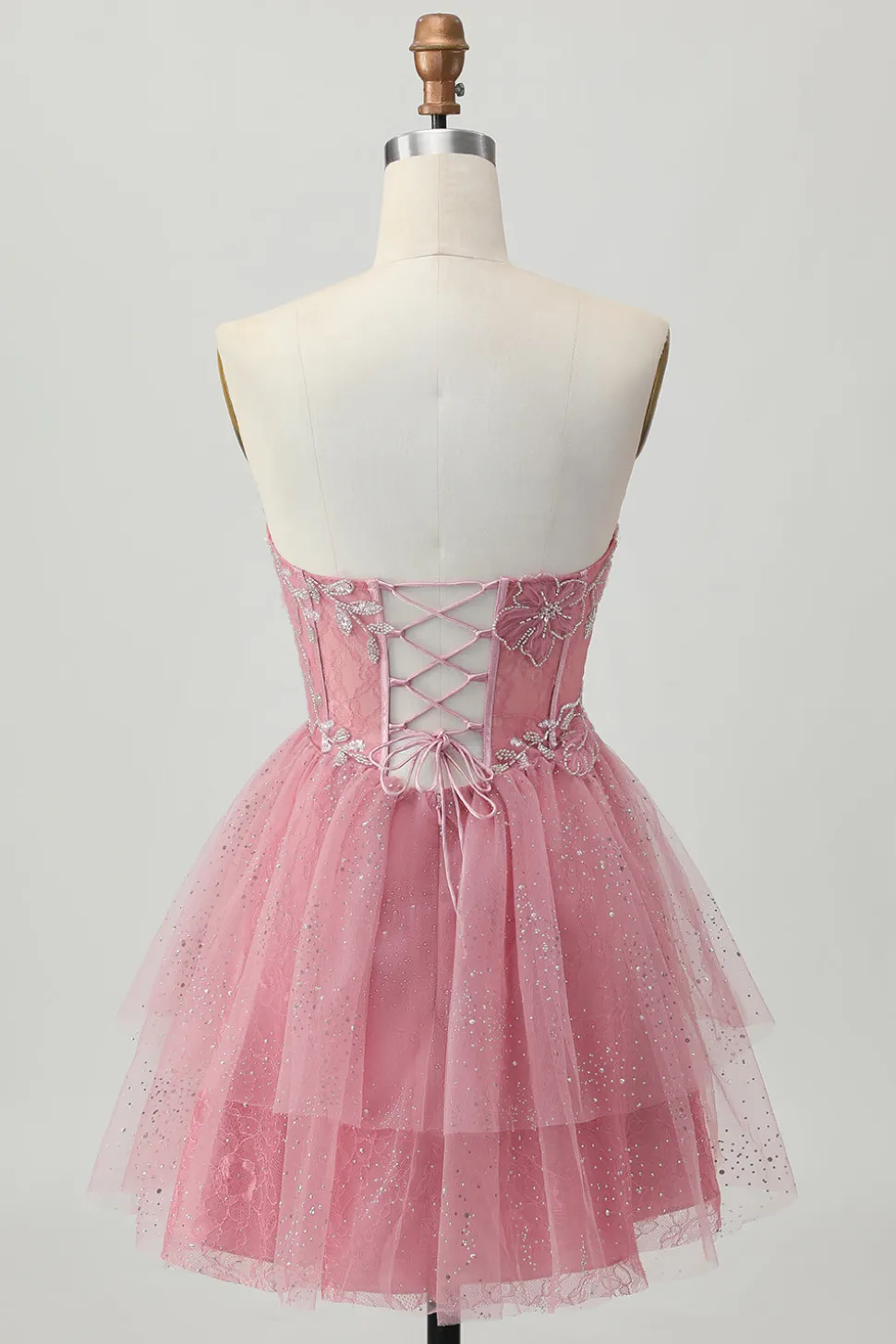 Dusty Rose A-Line Strapless Tiered Tulle Vestido Curto Homecoming com Missangas