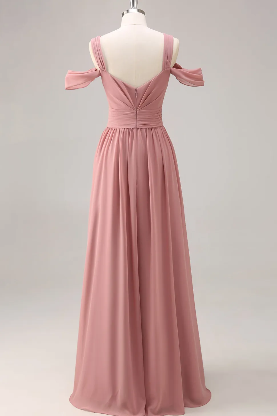 Dusty Rose Cold Shoulder Chiffon Ruched vestido longo da dama de honra com fenda