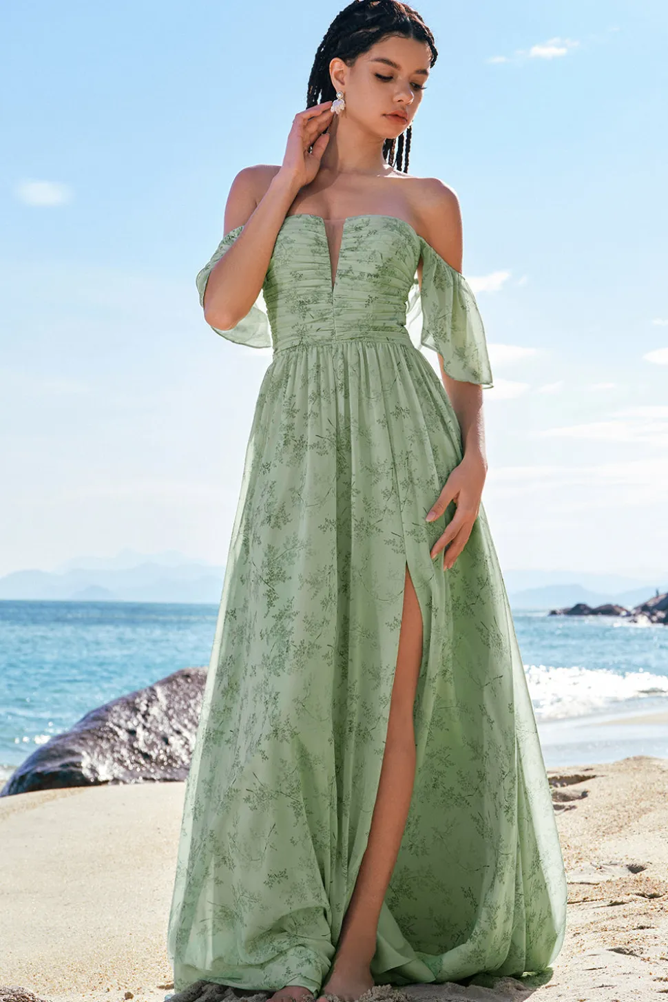 Dusty Sage A-Line Off Shoulder Print vestido longo dama de honra com fenda