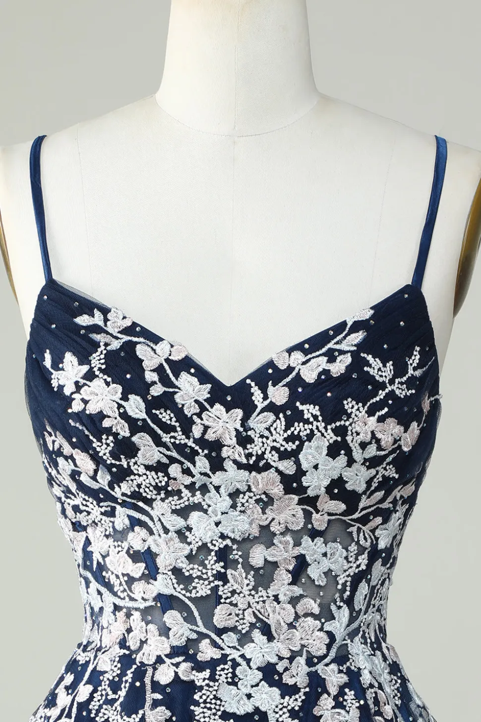 Dusty Sage Esparguete Correias Homecoming Vestido Com Criss Cross Back