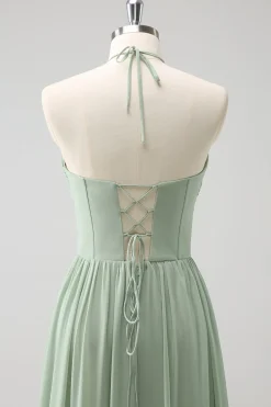 Dusty Sage Halter babado vestido de dama de honra com fenda